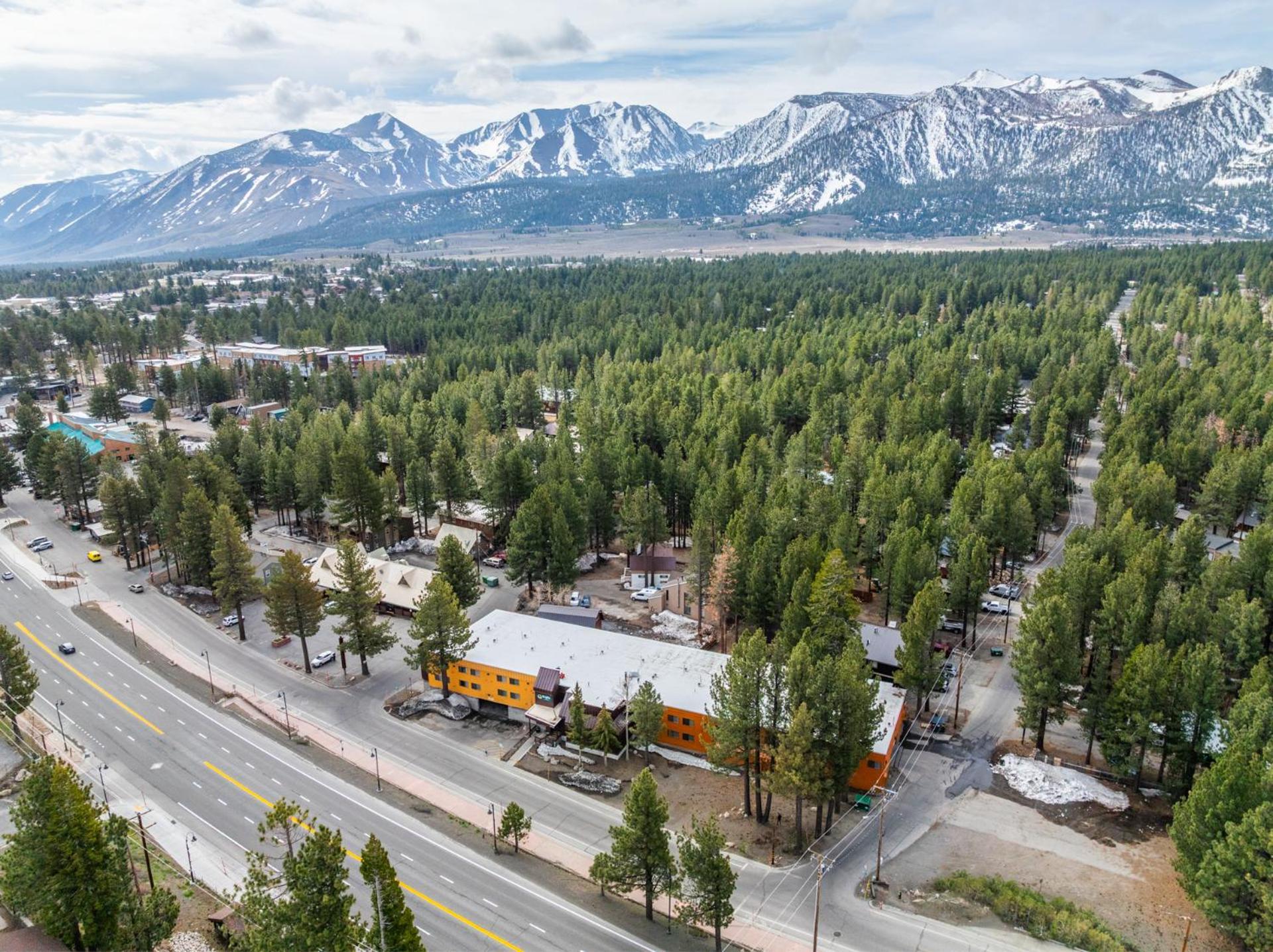Quality Near Mammoth Mountain 2* Mammoth Lakes