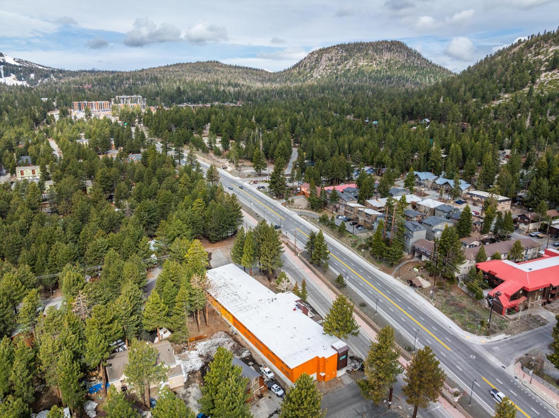 Quality Near Mammoth Mountain 2*